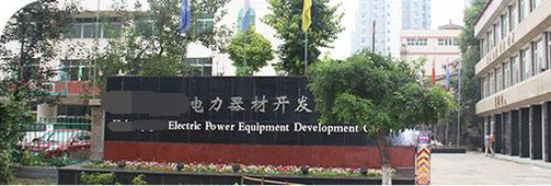 申江儲氣罐配套空壓機(jī)，應(yīng)用于電力開發(fā)